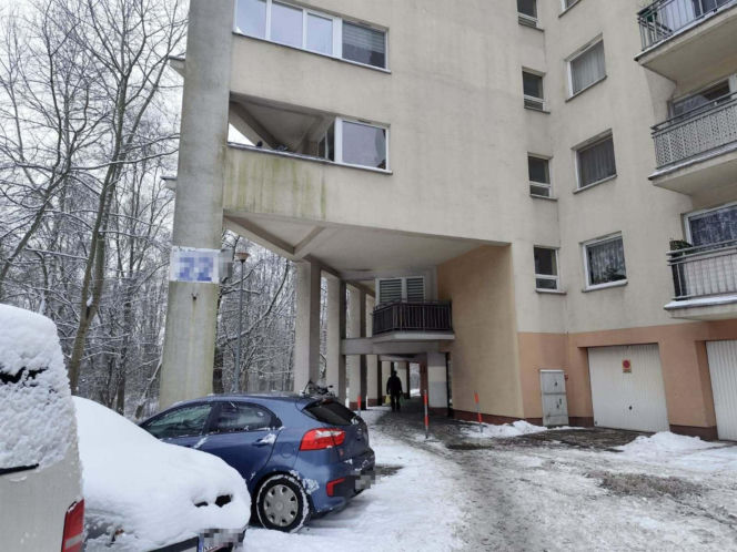 Tajemnicza śmierć kobiety w Krakowie! Mężczyzna zatrzymany przez policję