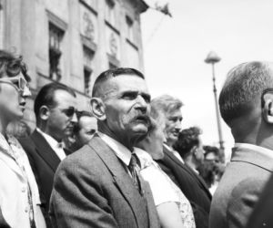 Uroczystość Bożego Ciała w Warszawie celebrowana przez Prymasa Polski kardynała Stefana Wyszyńskiego - 1957 rok