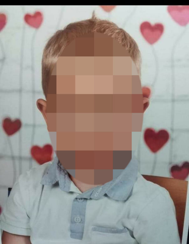 Rodzina modli się o życie małego Antosia. Przygniótł go wielki pojemnik 