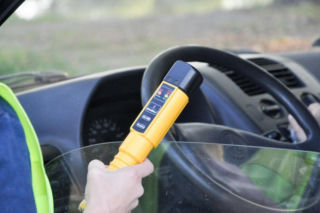 Wiózł rodzinę mając prawie 4 promile. W aucie znajdowała się dwójka dzieci!