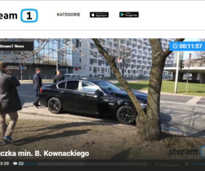 PILNE: Minister Bartosz Kownacki mial wypadek. Rozbite BMW