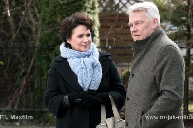 M jak miłość odc. 1143. Marysia (Małgorzata Pieńkowska), Robert Bilski (Zbigniew Stryj)