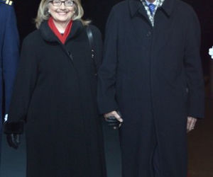Ten hipis to Clinton