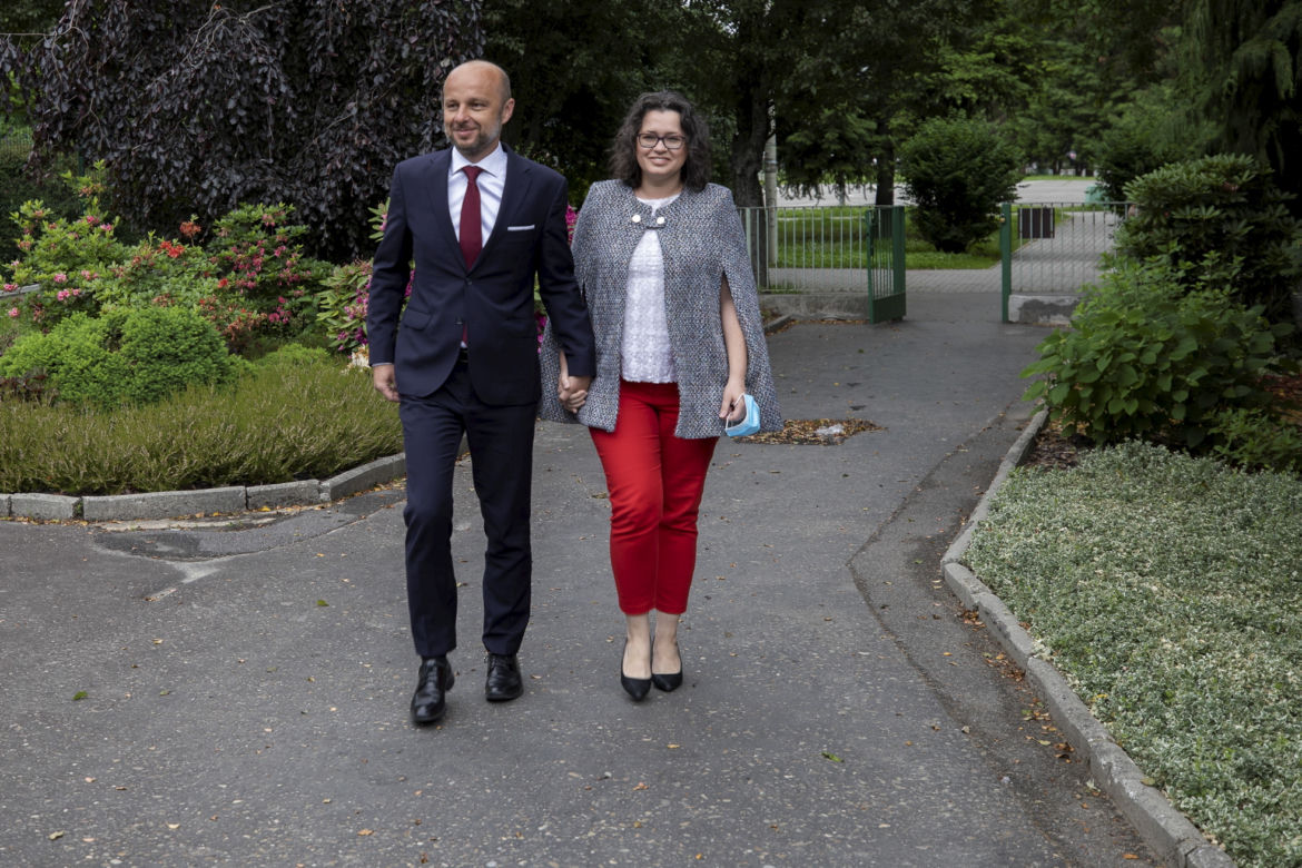 Człowiek, który pokonał PiS