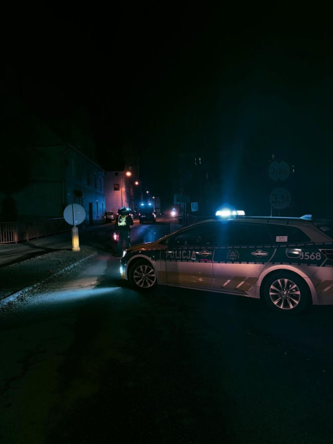 Poważna awaria w centrum Namysłowa. Służby podjęły decyzję o ewakuacji