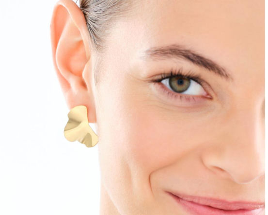 Dlaczego warto wybierać polskie marki biżuterii? 5 powodów