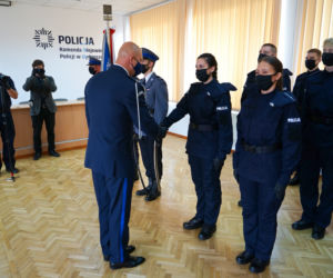 Mamy 33 nowych policjantów. Zobacz ich zdjęcia 