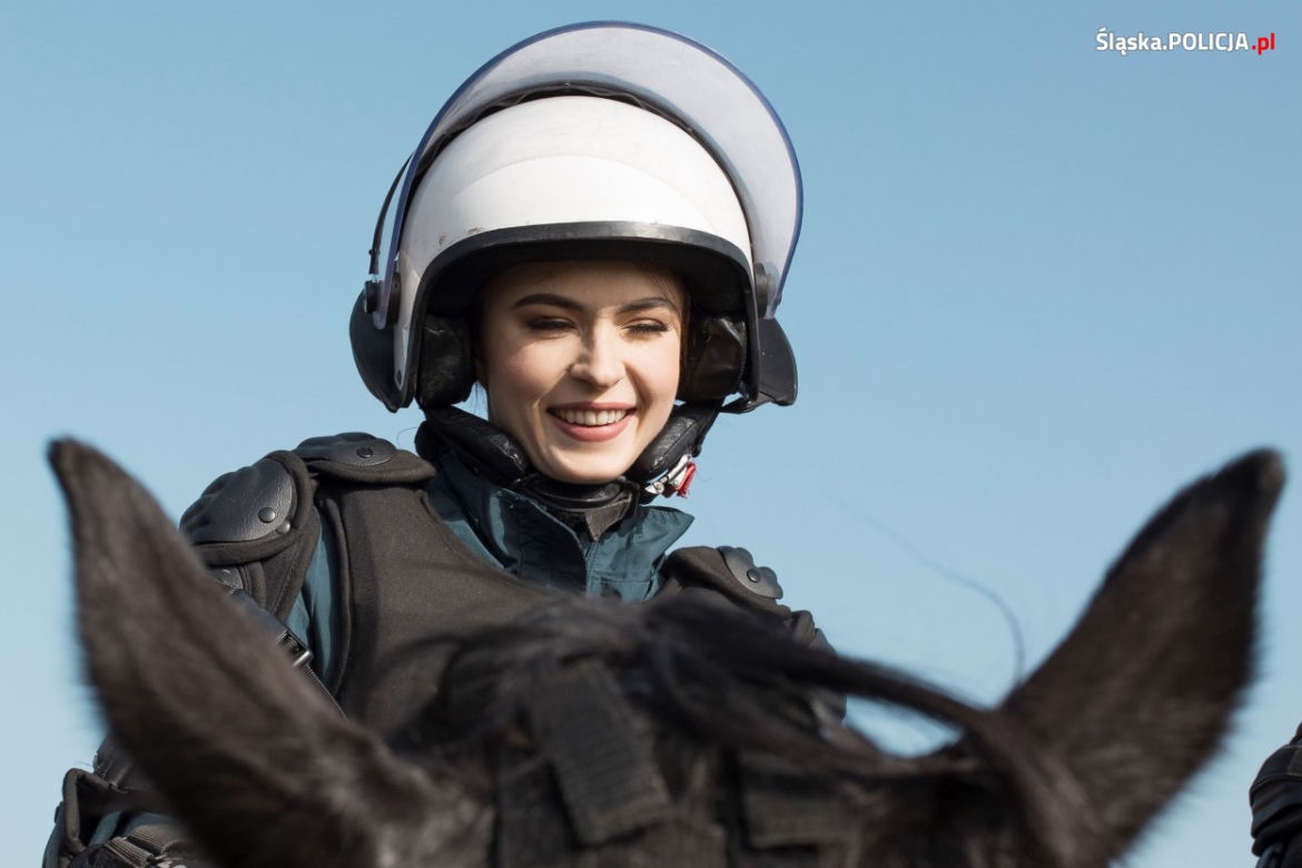 Miss Polski z Katowic wstąpiła na jeden dzień do policji. Anna Maria-Jaromin wzięła udział w teście sprawnościowym