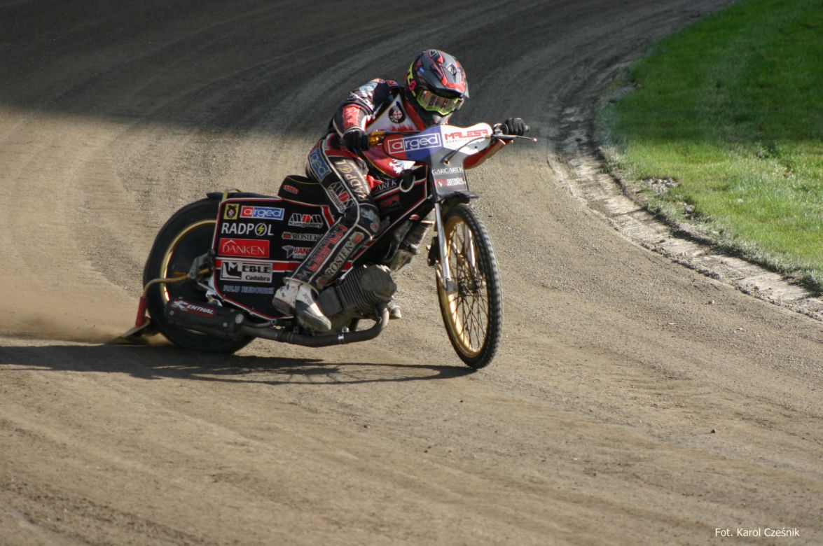 Zaplecze Kadry Juniorów na Motoarenie. Młodzieżowcy rywalizowali w Toruniu - dzień 1