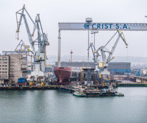 Transport bloku dziobowego pierwszej fregaty programu Miecznik - przyszłego ORP Wicher