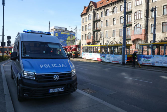 Wykolejenie tramwaju w centrum Łodzi. Są ranni