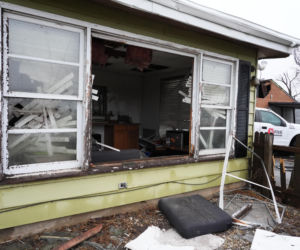 Tornada i nawałnice uderzyły w Illinois i Indianę