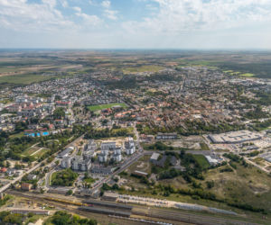 Inwestycja warta setki milionów euro zablokowana. Gigant logistyczny czeka na jedną decyzję