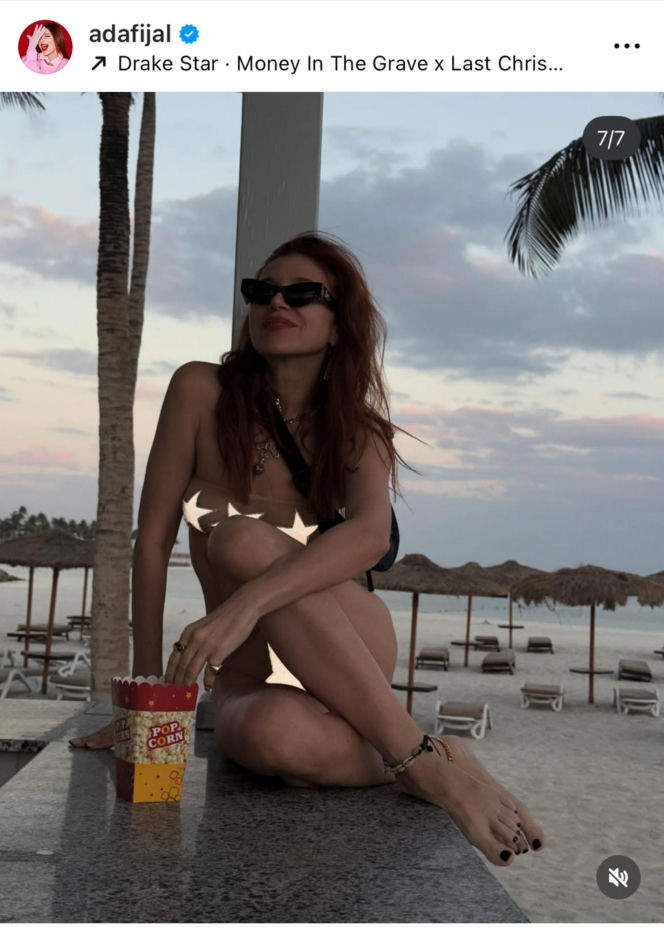 Gwiazdy w bikini na święta