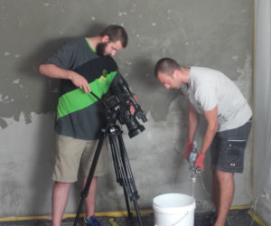 Metamorfoza ściany w salonie BETON na ścianie!