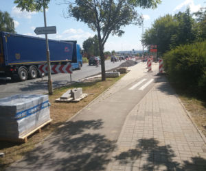 Na Powstańców Warszawy w Rzeszowie budują dodatkowy prawoskręt
