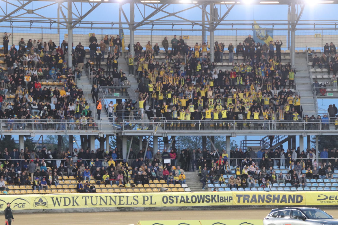 ebut.pl Stal Gorzów - KS Apator Toruń, zdjęcia z meczu 1. kolejki PGE Ekstraligi