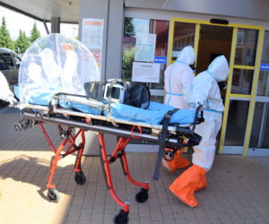 Pandemia koronawirusa wciąż groźna! Ostrzega WSPR w Przemyślu [ZDJĘCIA]
