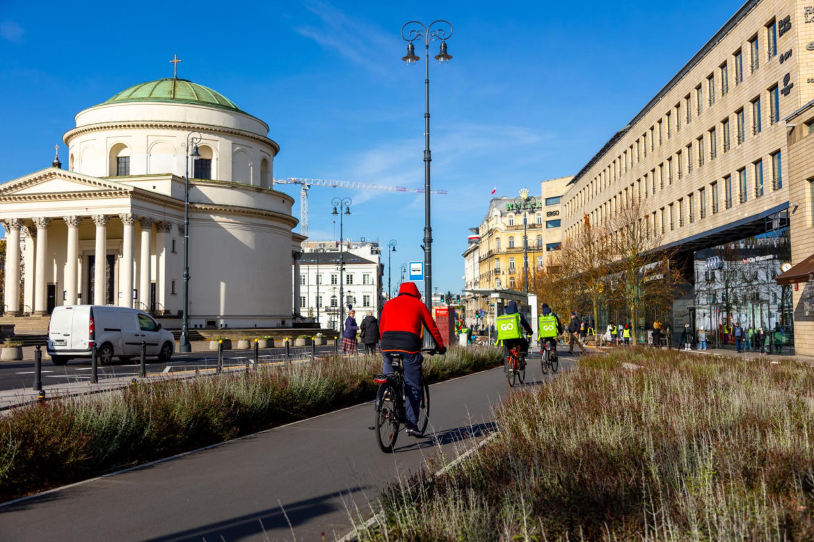 Zmodernizowany Plac Trzech Krzyży