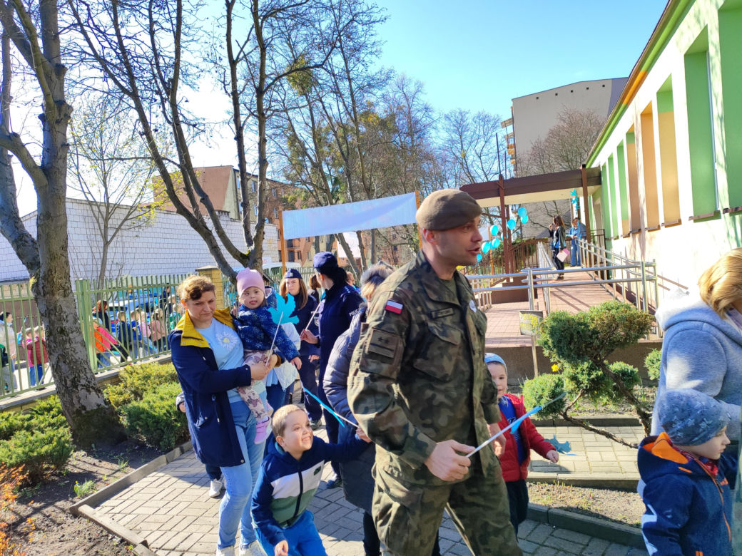 Na terenie Publicznego Przedszkola nr 3 odbył się bieg "Rozwiń skrzydła"