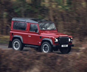 Land Rover Defender Works V8 - 70th Edition