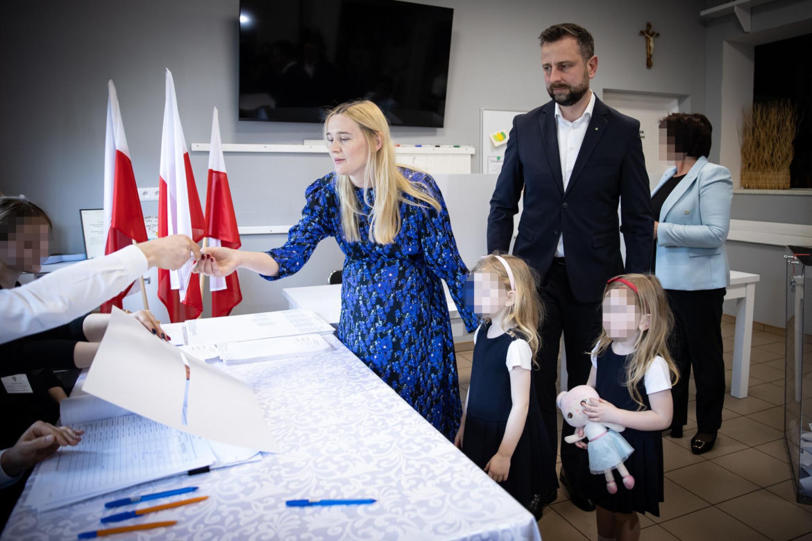 Ciężarna żona Kosiniaka-Kamysza promienieje! 
