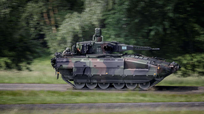 Mimo krytyki i opóźnień. Bundeswehra zamawia 200 nowych BWP Puma i modernizuje stare