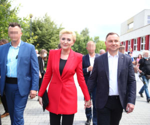 Wybory 2020. Para prezydencka razem z córką oddali głosy w drugiej turze
