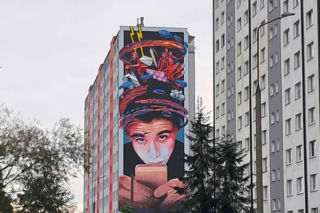 Ogromny mural w Skarżysku-Kamiennej