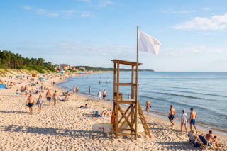 Sinice Pobierowo. Czy w Pobierowie można się kąpać 21.08? Flaga, warunki pogodowe