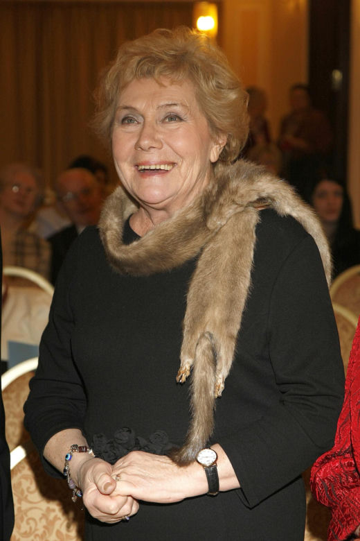 Teresa Lipowska kiedyś i dziś. Tak przez dekady zmieniała się uwielbiana Barbara z "M jak miłość"