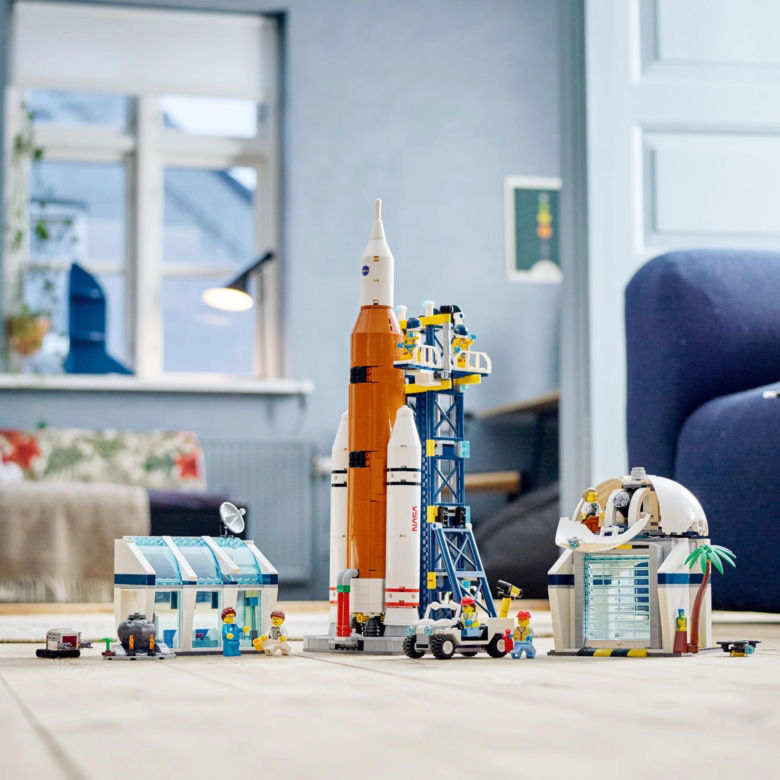 LEGO Rocket Launch Center