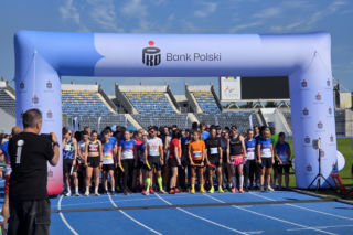 Jubileuszowa edycja PKO Biegu Charytatywnego. Tysiące uczestników, jeden szczytny cel