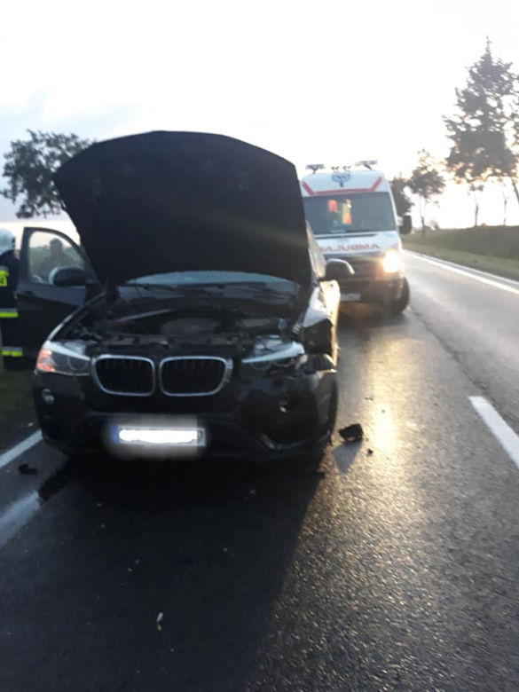 Koszmarny wypadek na DK 10! Auto przewożące lodówki wylądowało w rowie! [ZDJĘCIA] 