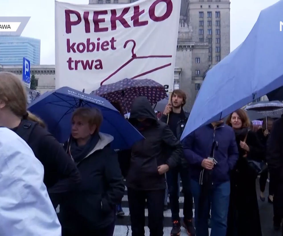 Czarne Protesty w Polsce: Uczestnicy chcą liberalizacji prawa aborcyjnego