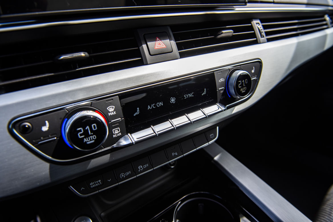 Audi A4 Limousine 40 TFSI S tronic 190 KM S line