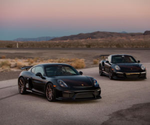 Porsche na felgach Vossen