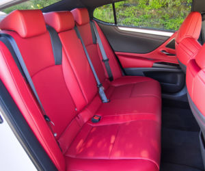 Lexus ES 300h F Sport