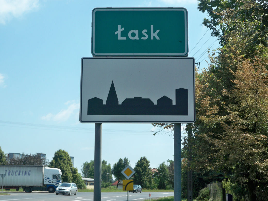 10. ŁASK (powiat łaski)
