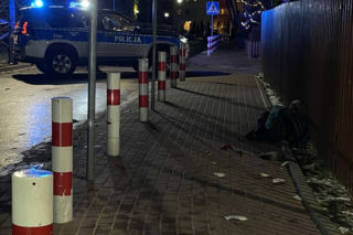 Znamy powód krwawej jatki na Bemowie. Poderżnął chłopakowi gardło na ulicy, bo...