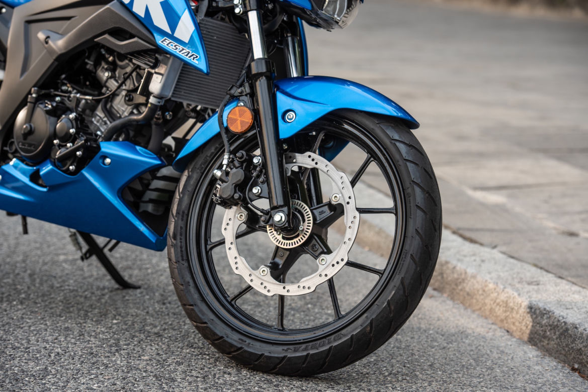 Suzuki GSX-S125 - motocykl 125 ccm