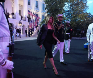 Melania Trump w skórze na urodzinach męża