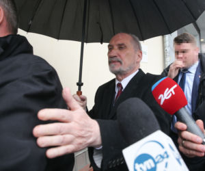 Macierewicz odejdzie z rządu?