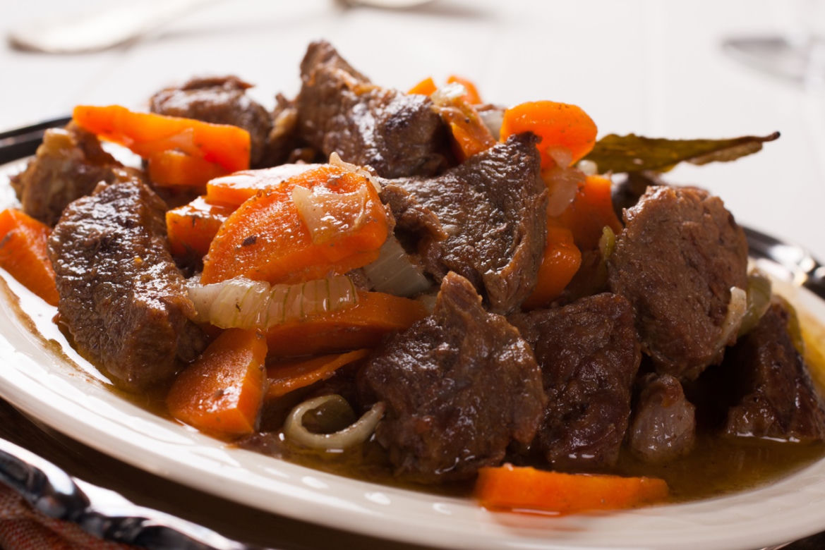 Boeuf bourguignon - pomysł na sylwestrowe menu