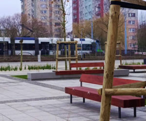 Plac przed Netto Areną po przebudowie