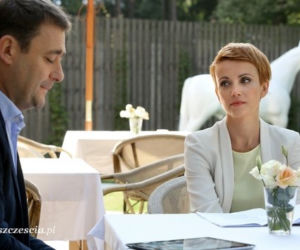 Barwy szczęścia odc. 1039. Marta Walawska (Katarzyna Zielińska), Artur Chowański (Jacek Rozenek)