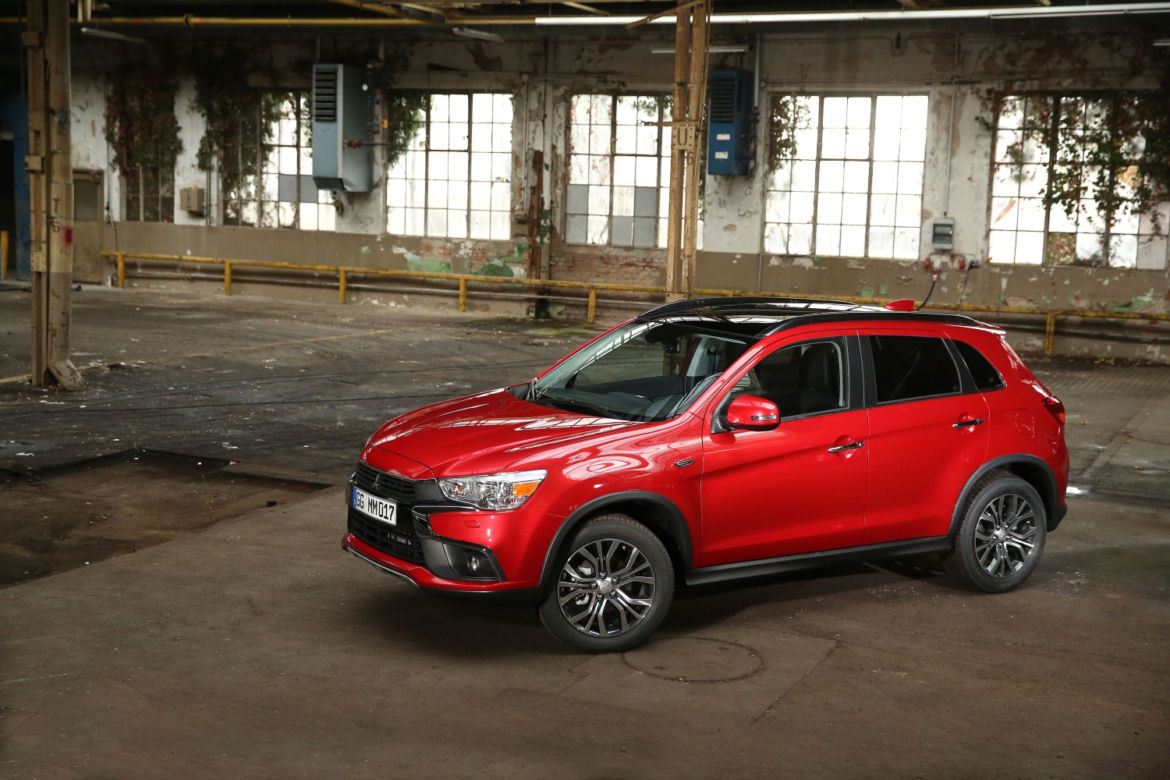 Mitsubishi ASX lifting 2016