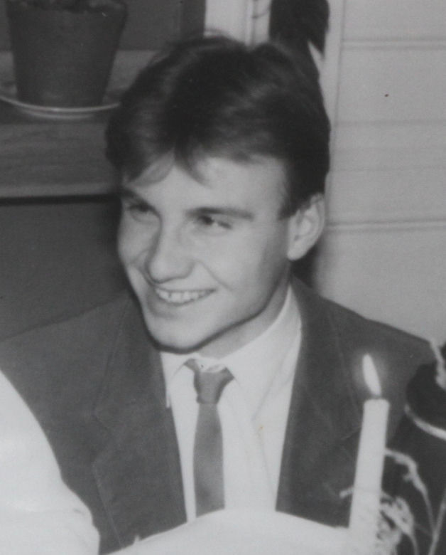 Wiemy, jak żył Andrzej Duda, zanim poznał Agatę. Miał kilka dziewczyn! Zdradził sposób na podryw