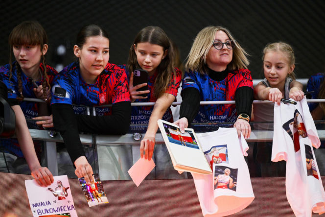 Halowe Mistrzostwa Świata w Lekkoatletyce Kujawy Pomorze 26 w Toruniu. Zdjęcia kibiców i zawodników z 1. dnia imprezy