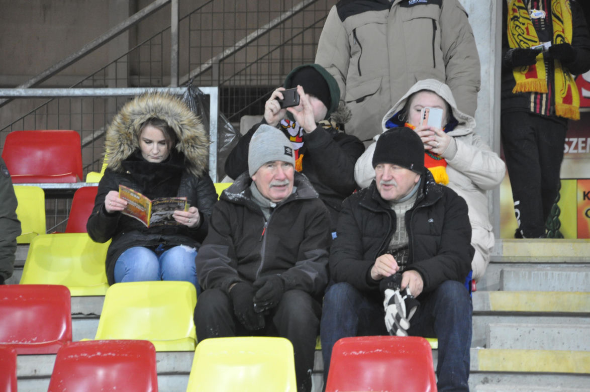 Korona Kielce - Lech Poznań. Zdjęcia kibiców na Suzuki Arenie